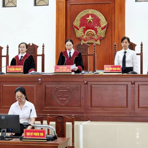 Báo động tội phạm vị thành niên: Trách nhiệm ở đâu khi gia đình “khoán trắng” cho xã hội?