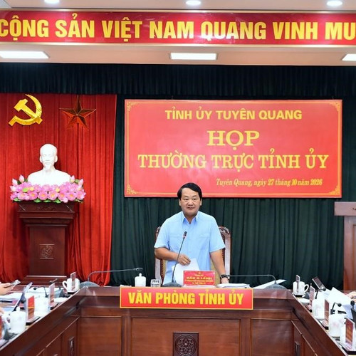 Bí thư Tỉnh ủy Tuyên Quang yêu cầu đưa chính sách vào cuộc sống đúng tiến độ