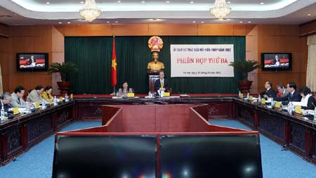 Chất vấn và trả lời chất vấn về lĩnh vực y tế, nội vụ