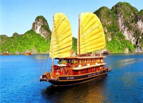 Hơn 4 triệu tin nhắn điện thoại bầu chọn Vịnh Hạ Long