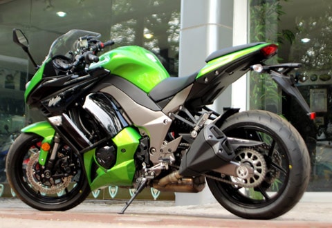 Kawasaki Ninja 1000 2012 đầu tiên tại Việt Nam