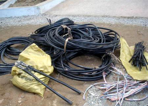 Lạng Sơn liên tục xảy ra cắt trộm cáp viễn thông
