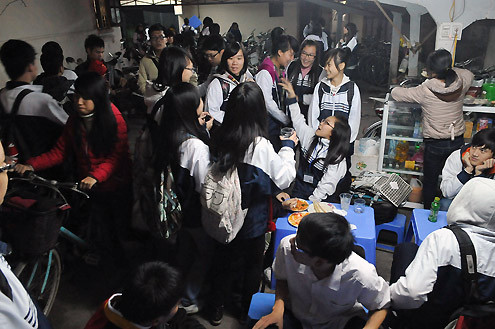 Từ 13-2, khối THPT ở Hà Nội sẽ tan học vào 18 giờ