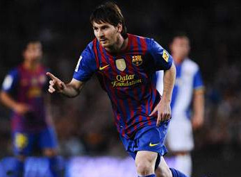 Messi băng băng về đích trong cuộc đua "Chiếc giày vàng châu Âu"