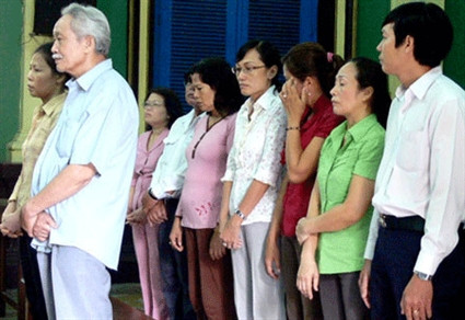 Các "quan" ngân hàng lãnh án: Lỗ hổng về quản lý