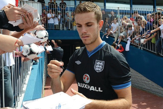 Jordan Henderson: Sẵn sàng thế chỗ Parker