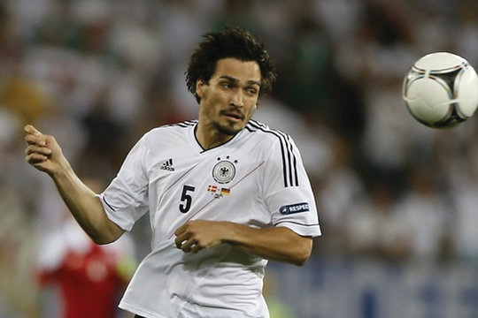 Cầu thủ hay nhất vòng bảng: Hummels mới là số 1