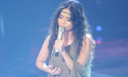 Liveshow The Voice: Hà Hồ bất ngờ loại bỏ Thái Trinh, "cứu" Đào Bá Lộc