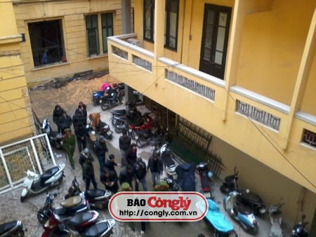 Ngày thứ 3 xét xử nguyên Thiếu tá Công an lừa đảo hơn 16 tỷ đồng: Tranh luận nảy lửa