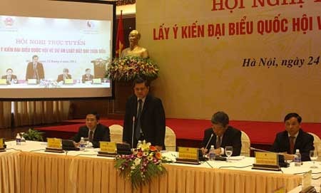 Lấy ý kiến đại biểu Quốc hội về dự án Luật Đất đai sửa đổi