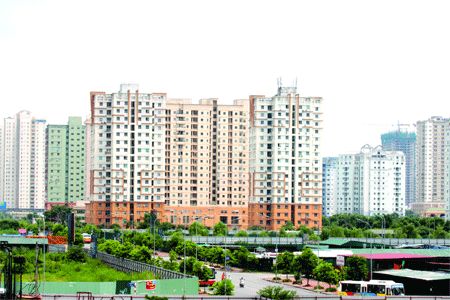 Nguồn cung “dội chợ”, mặt bằng bán lẻ sẽ đại hạ giá?