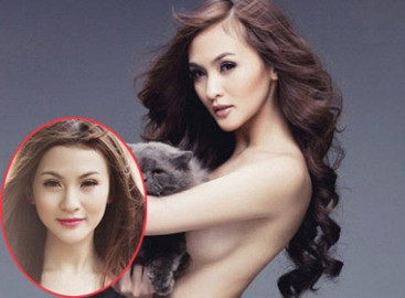 Cận cảnh chiếc cằm trải qua 5 lần phẫu thuật của Hot girl Kelly