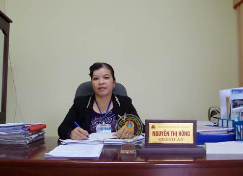 Thẩm phán Nguyễn Thị Hồng, Chánh án TAND huyện Thạch Hà, Hà Tĩnh: Gương điển hình tiên tiến của ngành Tòa án tỉnh