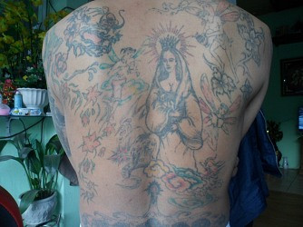 Xăm nghệ thuật - nguy cơ lây lan bệnh tật: Vẫn hoạt động tự phát