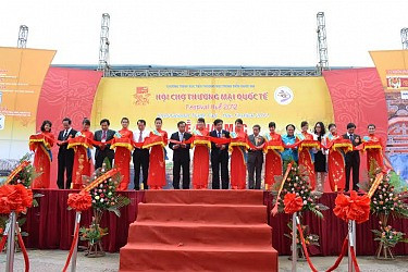 Hội chợ thương mại Quốc tế Festival Huế 2014
