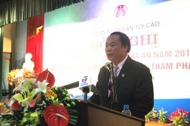 Tăng cường kỷ cương, kỷ luật công vụ, xây dựng hệ thống Tòa án trong sạch, vững mạnh
