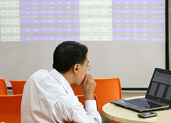 Vietstock Daily 12/03: Khối ngoại vẫn đi ngược xu hướng thị trường!