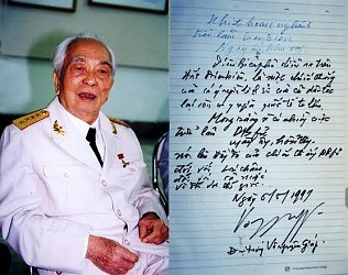 Triển lãm ảnh “Điện Biên Phủ - Thiên sử vàng chói lọi” tại khu mộ Đại tướng Võ Nguyên Giáp