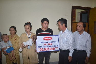 Hỗ trợ phẫu thuật cho hai bệnh nhi mắc bệnh tim bẩm sinh