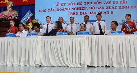 Sacombank dành 67.7 tỷ đồng cho vay ưu đãi doanh nghiệp quận 8 Tp.HCM