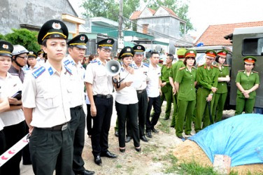 Dự thảo Luật Thi hành án dân sự (sửa đổi): Thẩm quyền của Tòa án và quyền khởi kiện của đương sự cần được quy định rõ