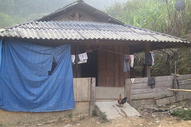 Ký ức hãi hùng của sơn nữ thoát ra từ “động quỷ”