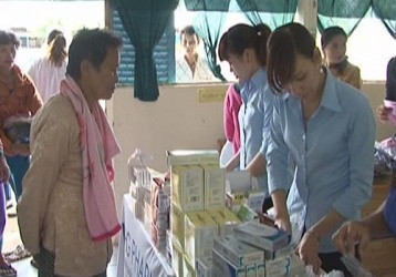 Tiếp tục làm tốt công tác chăm sóc, điều trị cho nạn nhân chất độc da cam