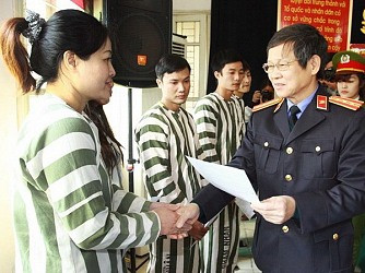 Nhân dịp Quốc khánh 2/9, giảm án, tha tù cho nhiều phạm nhân cải tạo tốt