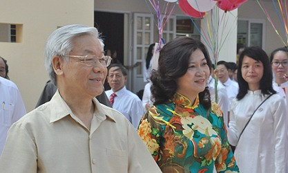Khai giảng năm học mới 2014-2015: Phải làm tốt cả việc dạy chữ, dạy nghề, dạy người