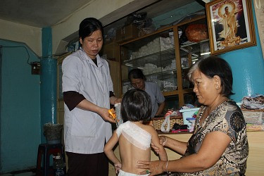 Sư thầy sở hữu bài thuốc đặc trị bệnh “trật đả cốt"