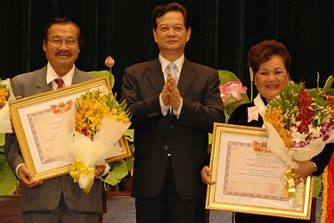 Quy định xét tặng danh hiệu Nghệ sĩ nhân dân, Nghệ sĩ ưu tú
