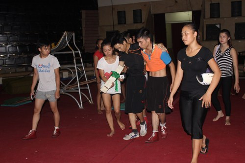 Nghề xiếc - Nụ cười và nước mắt (Kỳ cuối): “Xin đừng làm mọi người sợ xiếc”