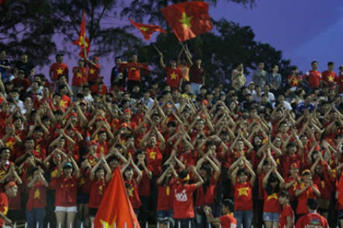 Cháy vé tại Cần Thơ và hiệu ứng "cơn sốt U19"