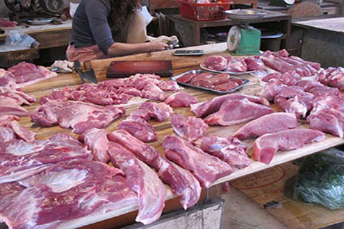 Đồng Nai: Xử phạt 17 triệu đồng đối với cơ sở bơm nước vào bụng lợn để tăng trọng lượng