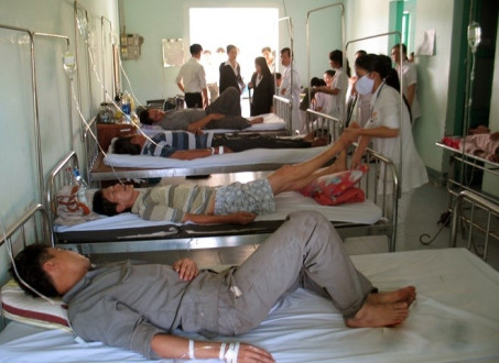 Bắc Giang: Hơn 40 công nhân ngộ độc do thức ăn