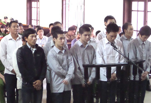 Hà Tĩnh: Xét xử nhóm đối tượng gây rối và chống người thi hành công vụ ở KKT Vũng Áng