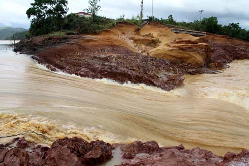Chủ động bố trí ngân sách khắc phục sự cố vỡ đập Đầm Hà, Quảng Ninh
