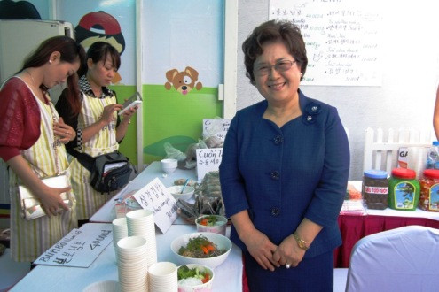 Phu nhân Đại sứ đặc mệnh toàn quyền Hàn Quốc tại Việt Nam: “Tôi thích bún chả”