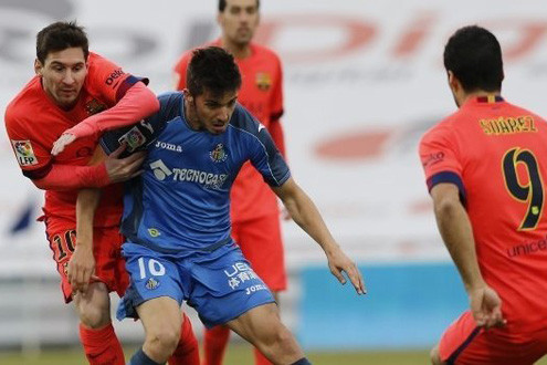 Messi tắt tiếng, Barca bị cầm hòa