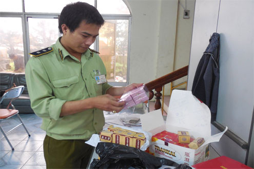 Phú Yên: Tạm giữ nhiều hàng hóa không hóa đơn, chứng từ