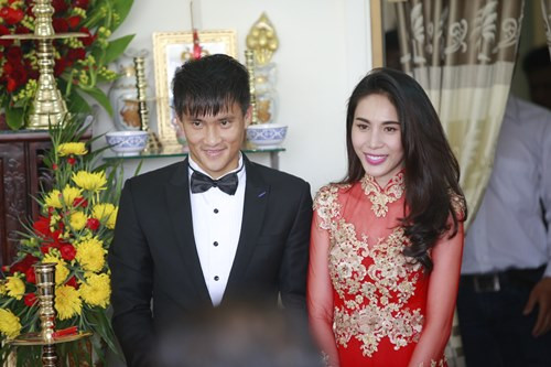 Những hình ảnh trong ngày cưới Công Vinh - Thủy Tiên