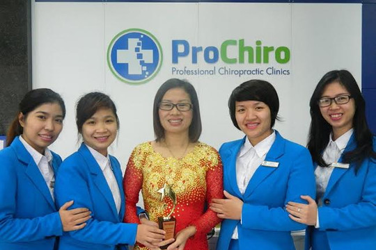 Phòng khám ProChiro đón nhận danh hiệu "Thương hiệu uy tín vì sức khoẻ cộng đồng 2014"