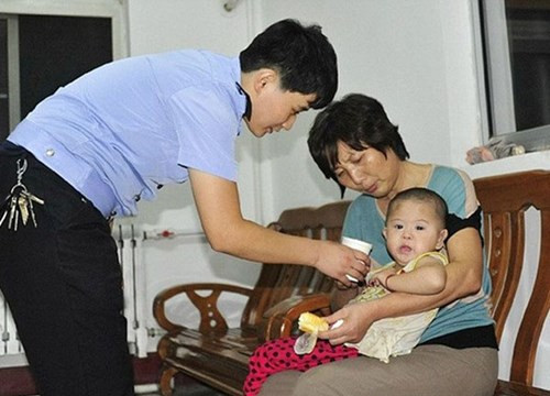 Triệt phá “nhà máy” sản xuất trẻ em tại Trung Quốc