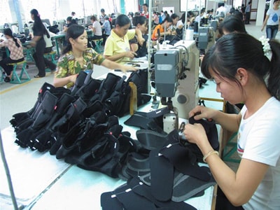 Giải quyết chế độ cho người lao động dôi dư của Công ty Da giầy Hải Phòng