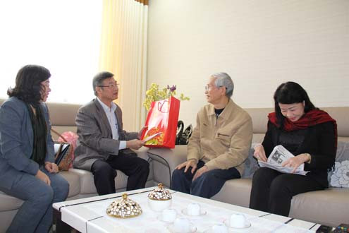 Phó Chánh án TANDTC Nguyễn Sơn chúc Tết nguyên lãnh đạo TANDTC, Trọng tài Kinh tế Nhà nước