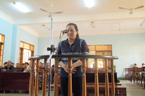 Xét xử phúc thẩm đại án lừa đảo tại Gia Lai: Trần Thị Quý Phượng được giảm 4 năm tù