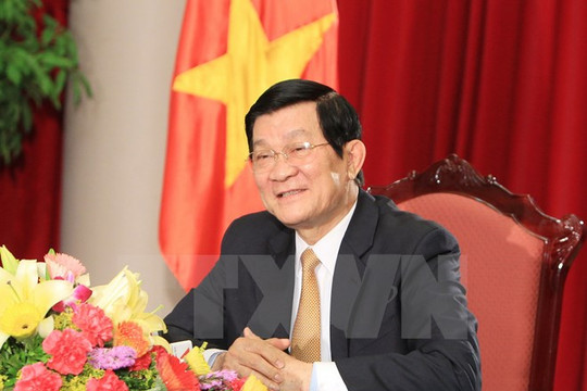 Chủ tịch nước thăm và làm việc tại Lào