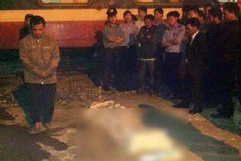 Ô tô bị tàu hỏa đâm nát, tài xế tử vong tại chỗ