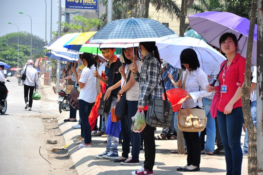 Miền Bắc nắng nóng đỉnh điểm, có nơi 40 độ