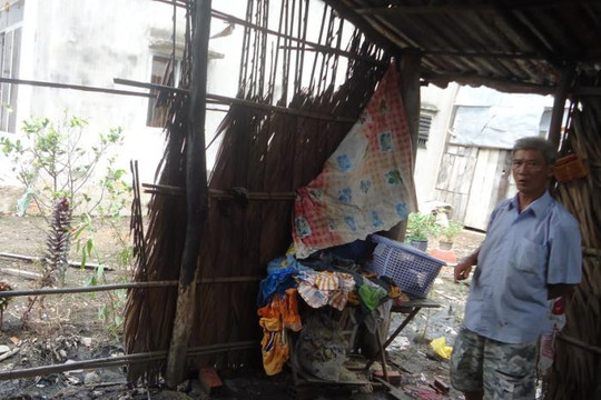 Căn nhà hoang lạnh và chứng tích của tội ác trong vụ ba cậu cháu bị thiêu sống